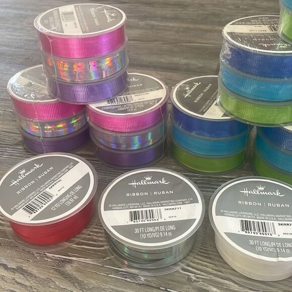 Large Craft lot of New Ribon Rolls (31) perfect for gift wrapping scrapbooking - Picture 6 of 8